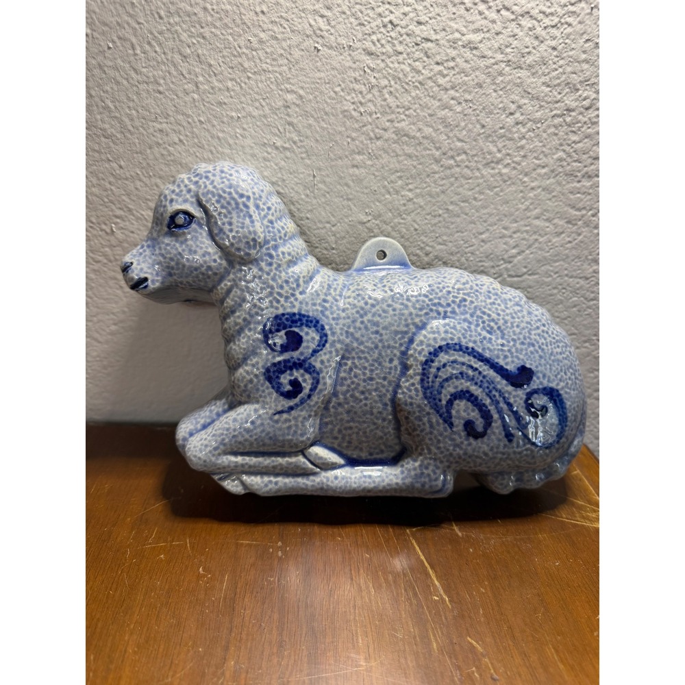 Vintage - Lamb Porcelain Decorative Mold Blue CottageCore